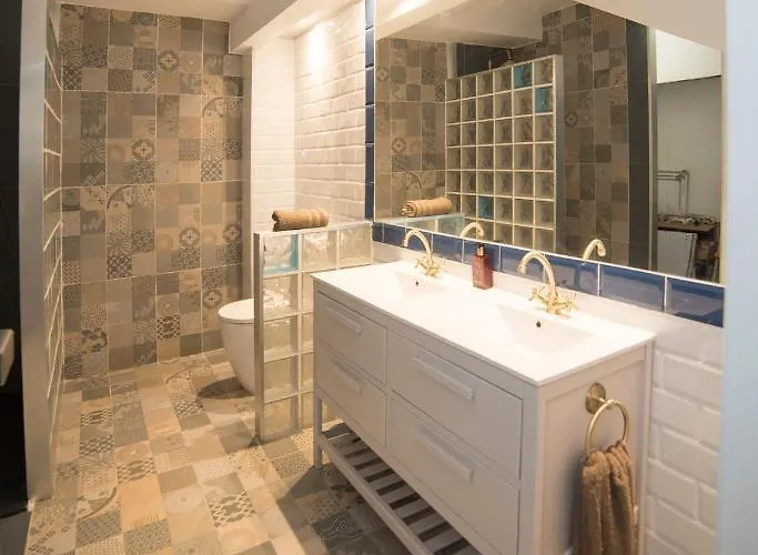 Apartman De Lujo En *